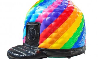 How Do You Compare the Quality of Different Jumping Castle Brands?